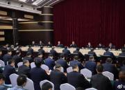 习近平主持召开解决“两不愁三保障”突出问题座谈会